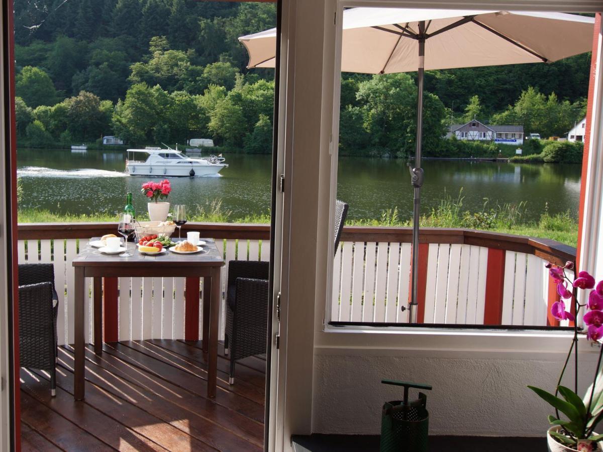 Appartement Altes Faehrhaus An Der Mosel Anno1633 à Traben-Trarbach Extérieur photo