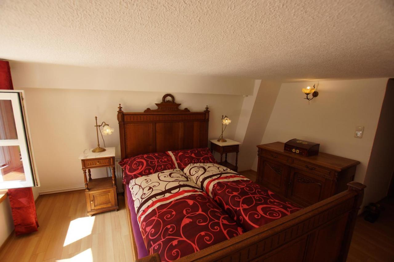 Appartement Altes Faehrhaus An Der Mosel Anno1633 à Traben-Trarbach Extérieur photo