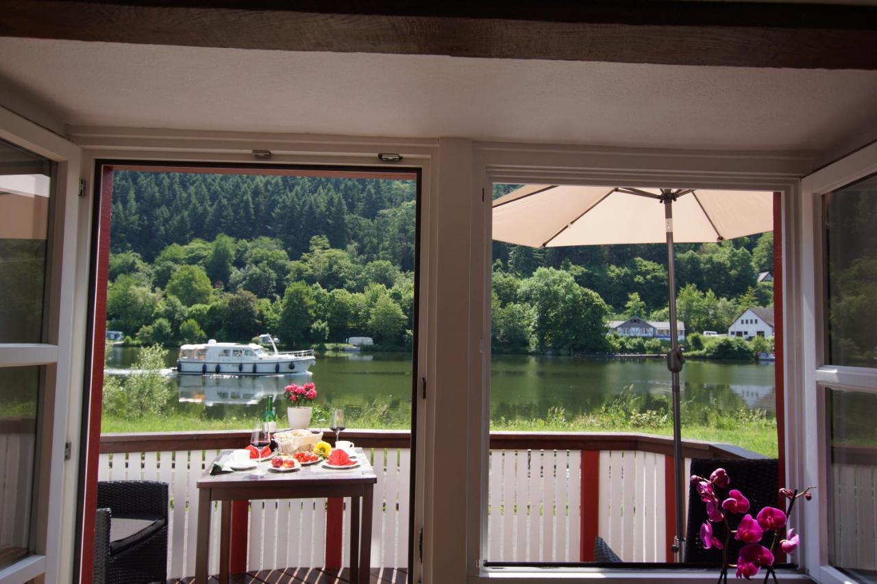 Appartement Altes Faehrhaus An Der Mosel Anno1633 à Traben-Trarbach Extérieur photo